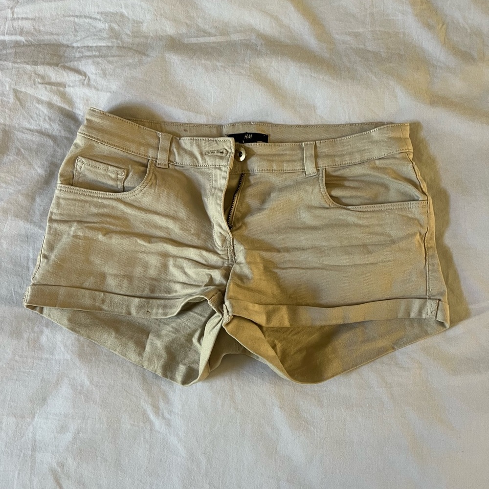Tan H&M Short